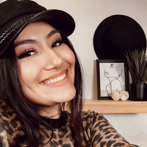 Meet your Posher, Alison